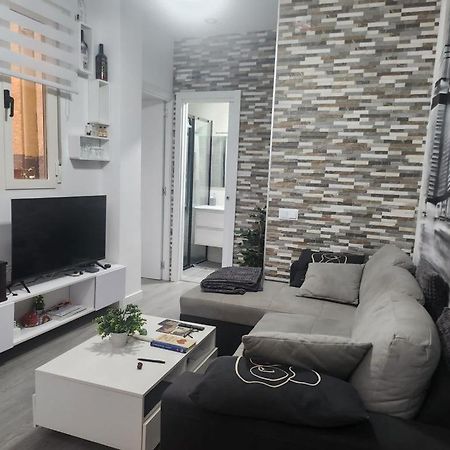 Embajadores, Apartamento Moderno Y Centrico Para 4 Madrid Eksteriør billede