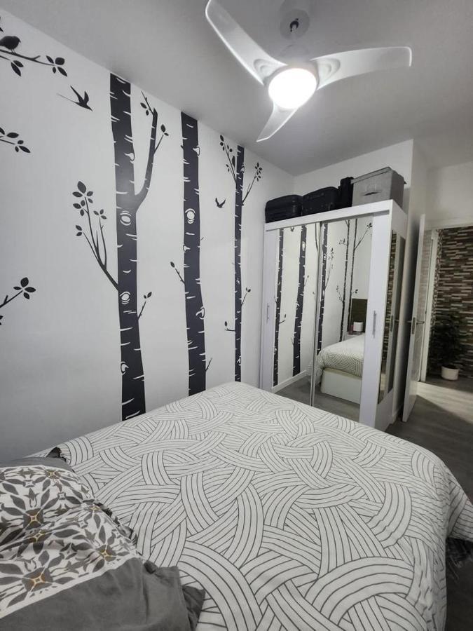 Embajadores, Apartamento Moderno Y Centrico Para 4 Madrid Eksteriør billede